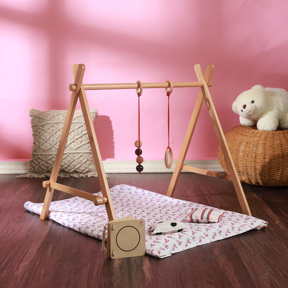 Baby Floor Gym & Mobile 016
